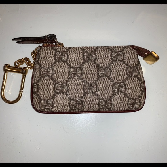 Gucci Handbags - Gucci Key Pouch